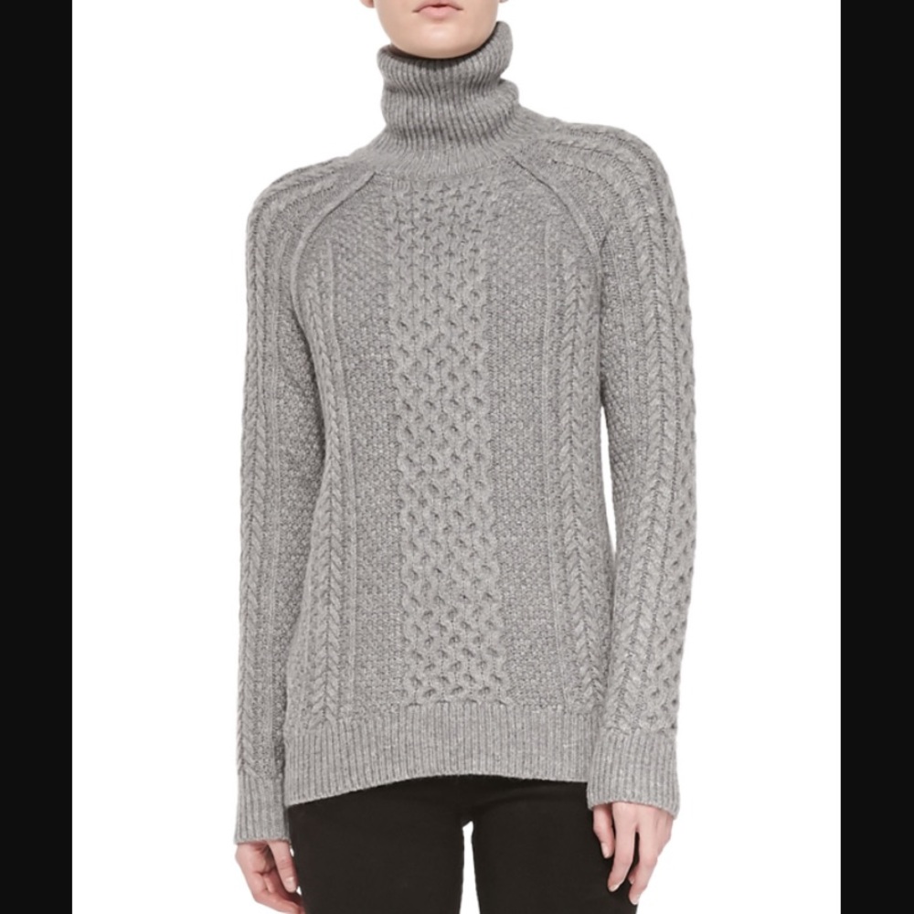 VINCE Cable Knit Turtleneck Sweater in Grey Size Small